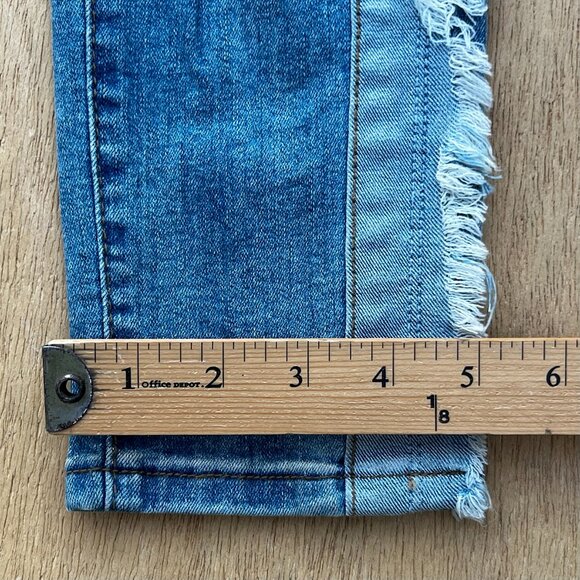 AKIRA MAYA FRAY MID RISE SKINNY WOMEN’S JEANS sz 7 W27 Dark Wash STRETCHY NWT - Picture 15 of 15